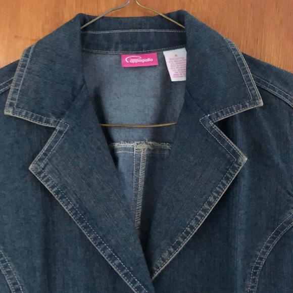 Jean Jacket Size 6 - New style jean jacket! - Picture 2 of 4